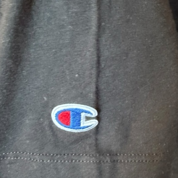 Champion Logo Black Tee Shirt - Size XL - Picture 4 of 8